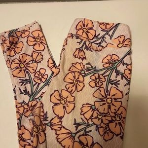 LuLaRoe Kids Leggings. Size L/XL. Floral print.